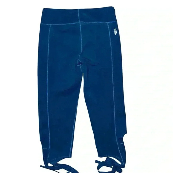 Free People Movement Turn Out tie up leggings size small - Picture 2 of 6